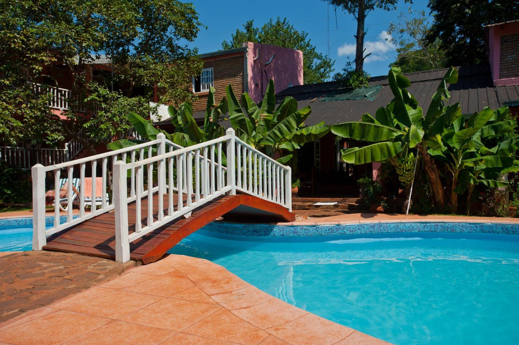 Hotel Posada La Sorgente Puerto Iguazu Exterior photo